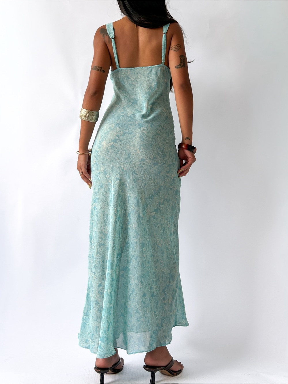 Aqua Floral Maxi Dress with Scoop Neck - Unbranded - Picture 2 of 4